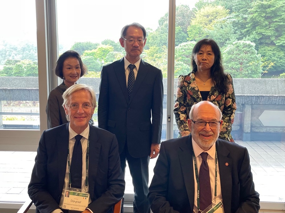 国際学術会議（ISC）の方々との集合写真
