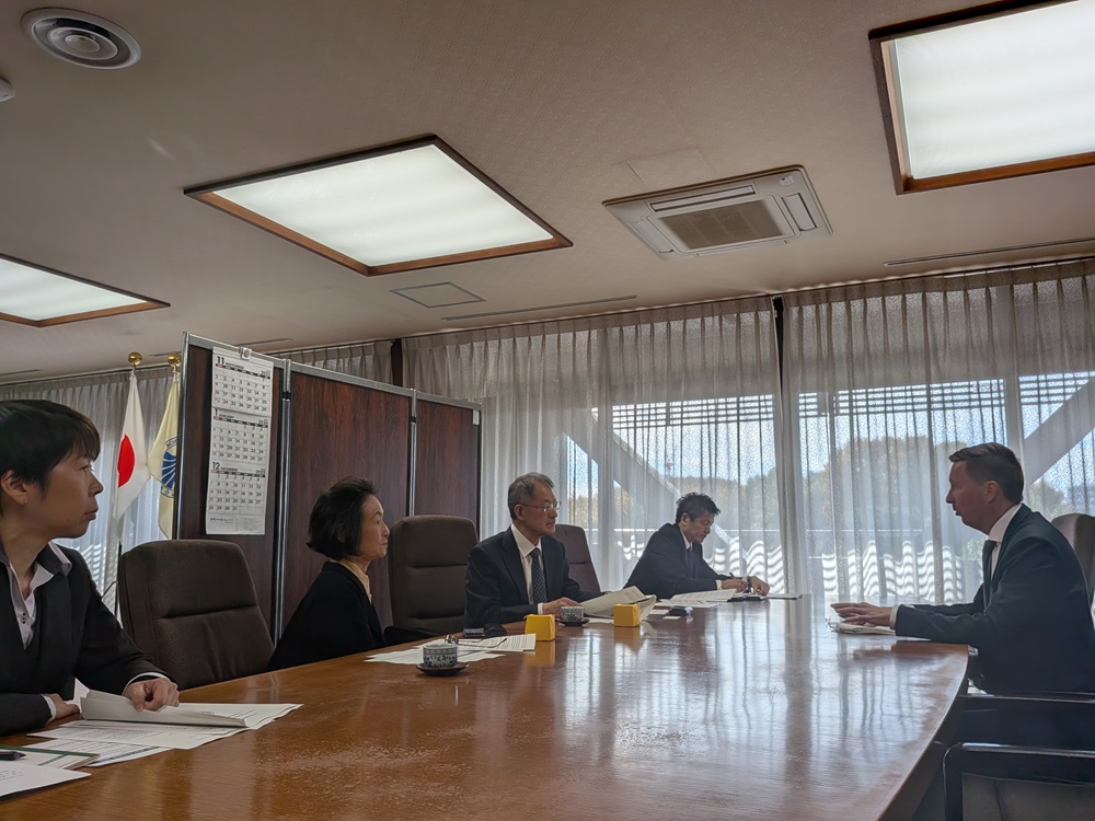 フィンランド科学文学アカデミーとの会談①