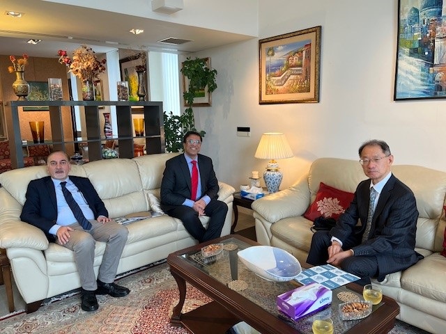 フィンランド科学文学アカデミーとの会談①