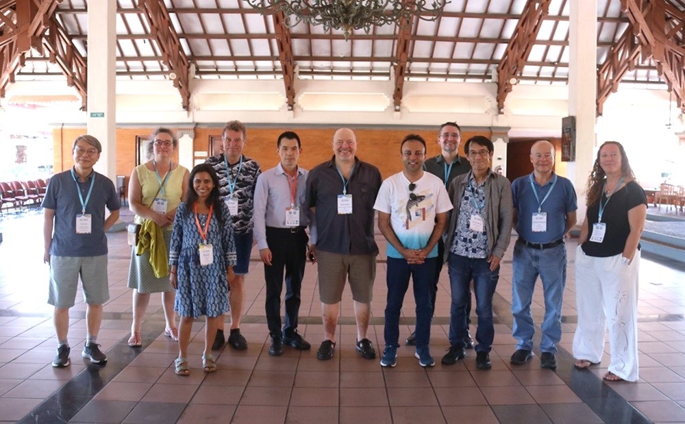 CLIVAR科学運営委員会会合、右から３番目が筆者