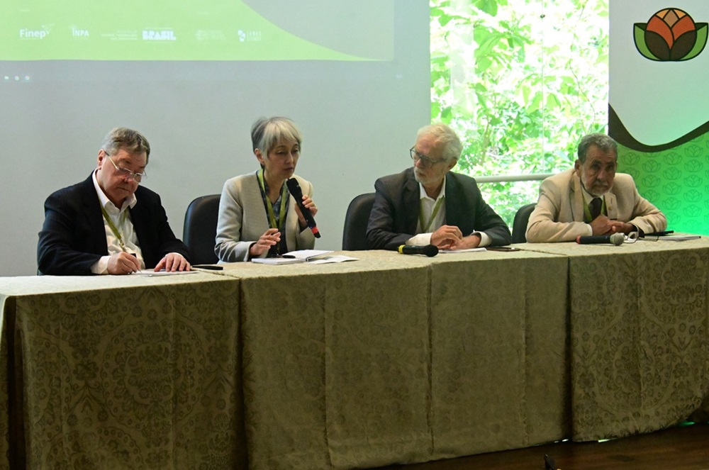 セッション2のパネリスト